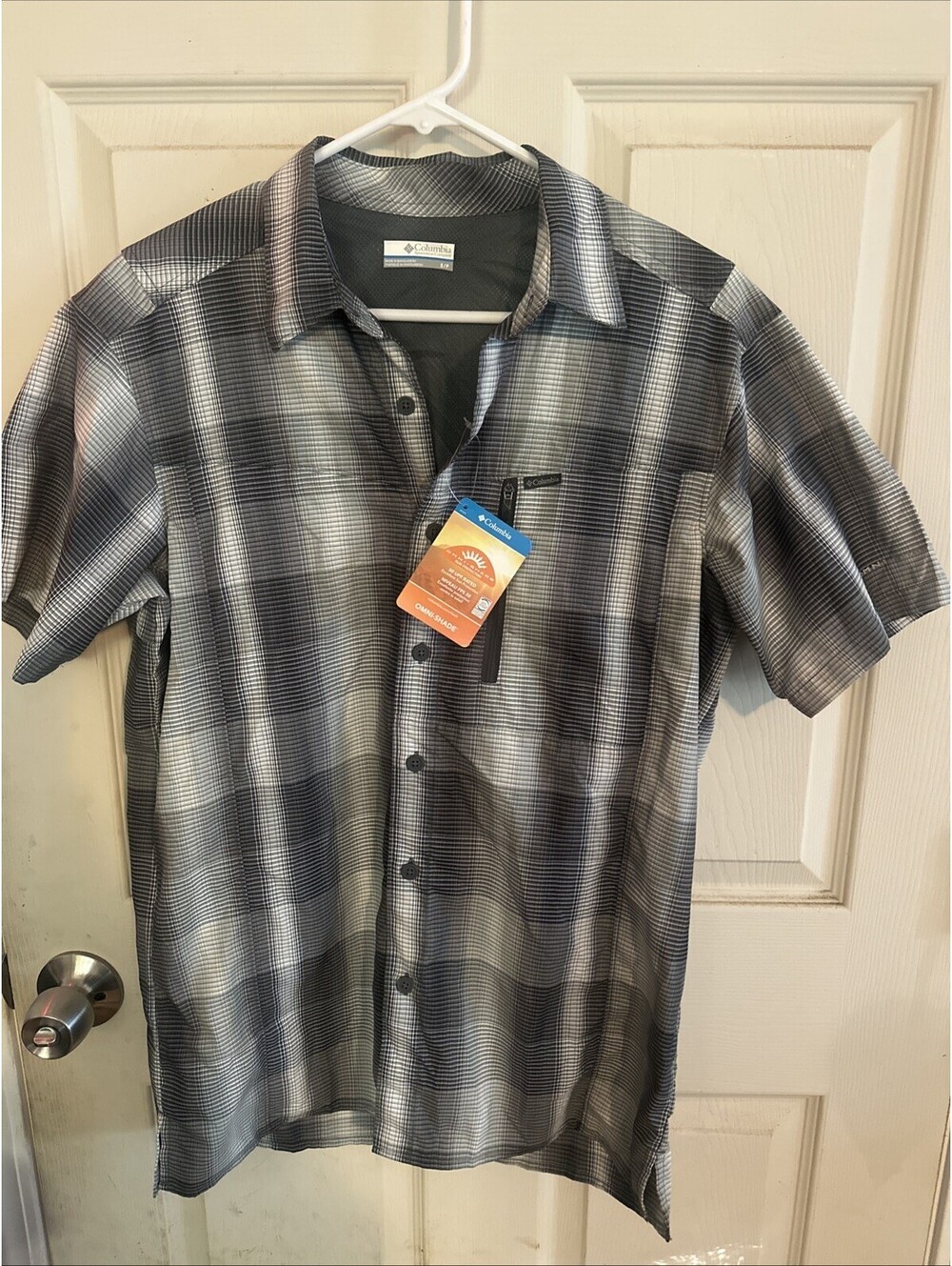 Columbia Men's Gray Plaid OMNI-SHADE Button Down Short Sleeve Shirt Size Small S